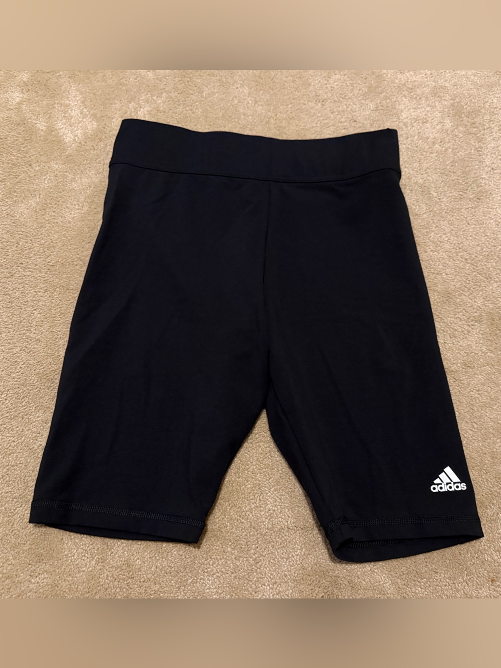 adidas Athletic Shorts in Black Size Medium Like New